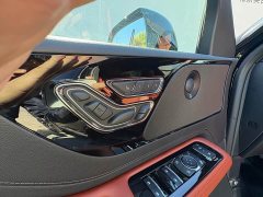 Lincoln Aviator 3.0T V6 AWD Luxury Edition 6-Seater - photo 14