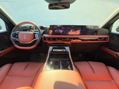 Lincoln Aviator 3.0T V6 AWD Luxury Edition 6-Seater - photo 9