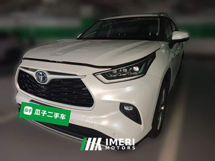 Toyota Highlander Hybrid 2.5L AWD Premium 7-Seater - car from China
