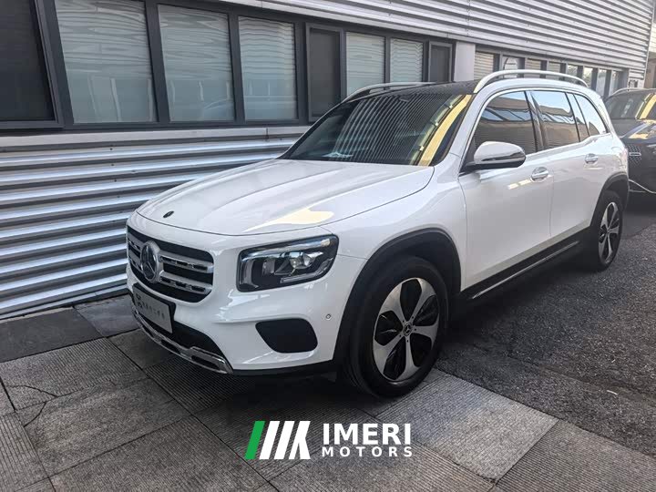 Mercedes-Benz GLB 200 Fashion Edition - car from China