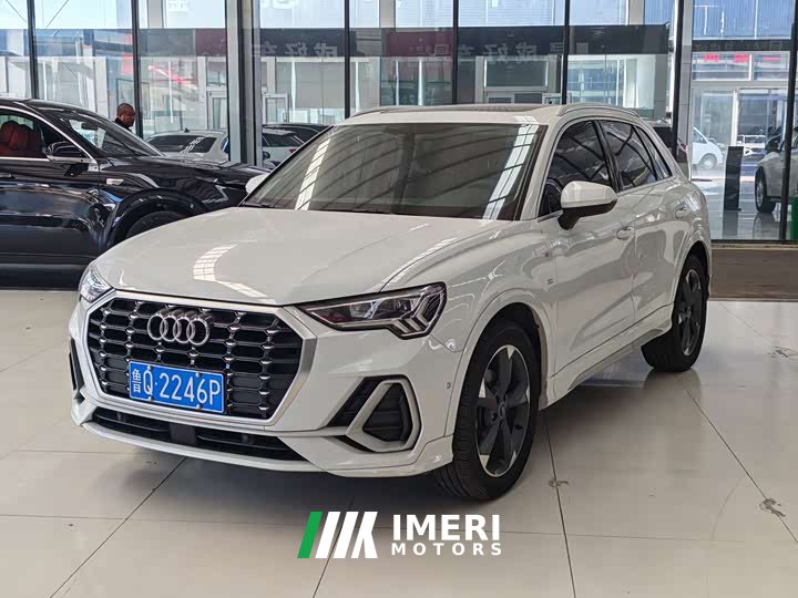Audi Q3 35 TFSI Fashion Dynamic