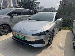 SAIC MG D7 DMH 125km World Champion Edition - photo 1