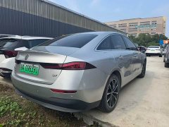 SAIC MG D7 DMH 125km World Champion Edition - photo 3