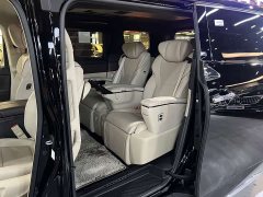 Toyota Alphard Hybrid 2.5L Premium Gold Edition - photo 5
