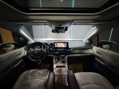 Toyota Sienna 2.5L Hybrid Comfort Edition - фото 9