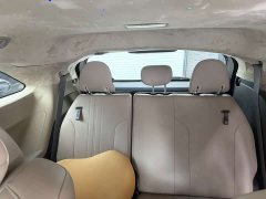 Toyota Gravia 2.5L Hybrid Comfort Edition - фото 10