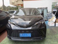 Toyota Gravia 2.5L Hybrid Comfort Edition - фото 2