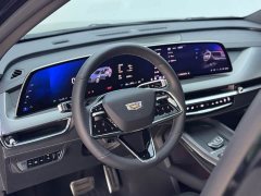 Cadillac XT5 2.0T Luxury - ფოტო 16
