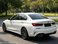 BMW 3 Series 325Li M Sport Package - ფოტო 4