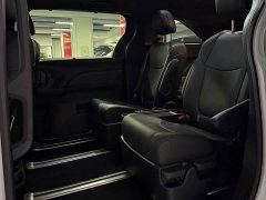 Toyota Grevias 2.5L Hybrid Premium Plus Edition - ფოტო 14