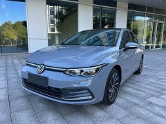 Volkswagen Golf 280TSI DSG Pro - ფოტო 1