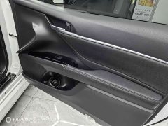 Toyota Camry Hybrid 2.5L HGVP Leading Edition - photo 12