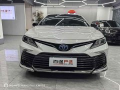 Toyota Camry Hybrid 2.5L HGVP Leading Edition - photo 3