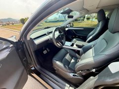 Tesla Model Y Rear-Wheel Drive - ფოტო 6