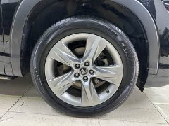 Toyota Highlander 2.0T AWDAnniversary Edition 7 - ფოტო 11