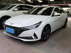 Hyundai Elantra 1.5L CVT Luxury - ფოტო 1