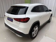 Mercedes-Benz GLA 180 - ფოტო 19