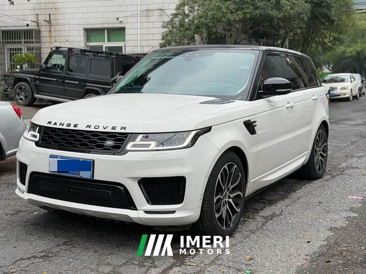 Land Rover Range Rover Sport 3.0 L6 Ebony Edition