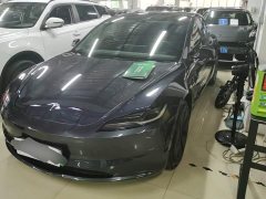 Tesla Model 3 Rear-Wheel Drive - photo 1