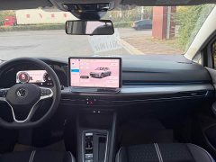 Volkswagen Golf 300TSI Pro - ფოტო 11