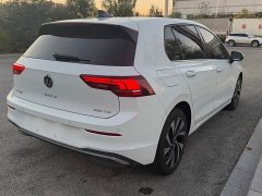 Volkswagen Golf 300TSI Pro - ფოტო 17