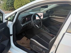 Volkswagen Golf 300TSI Pro - ფოტო 4