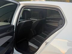 Volkswagen Golf 300TSI Pro - ფოტო 9