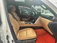 Lexus LX 700h Premier Edition - ფოტო 16