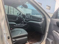 Toyota Highlander 2.5L Smart Hybrid Dual Engine FWD Elite 5-Seater - ფოტო 10