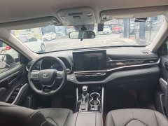 Toyota Highlander 2.5L Smart Hybrid Dual Engine FWD Elite 5-Seater - ფოტო 11