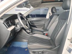 Volkswagen Tiguan L Outstanding Edition 300TSI Automatic FWD Dragon Ascendant Version - photo 5