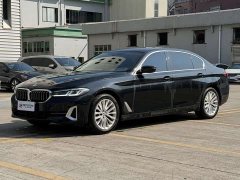 BMW 5 Series Facelift 525Li Luxury Package - ფოტო 1