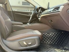 BMW 5 Series Facelift 525Li Luxury Package - ფოტო 12
