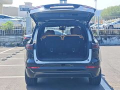 Li Auto ONE Extended Range 6-Seater - ფოტო 8