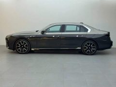 BMW i7 M70L - ფოტო 3