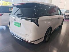 Buick GL8 New Energy Luzun Smart Comfort Edition 7-Seater - ფოტო 6