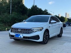 Volkswagen Jetta Facelift 300TSI DSG Excellence Edition - photo 1