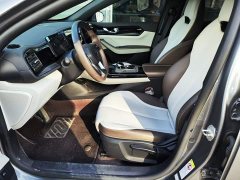 BYD Qin PLUS Glory Edition DM-i 55KM Leading - ფოტო 14
