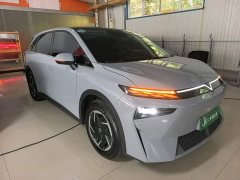 Nissan Venucia VX6 520 Air - ფოტო 3
