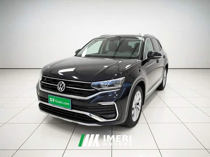 Volkswagen Taos 330TSI FWD 3rd Anniversary Limited Edition Plus - car from China