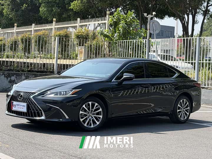 Lexus ES 200 Premium Edition - ავტომობილი ჩინეთიდან