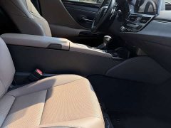 Lexus ES 200 Premium Edition - ფოტო 15