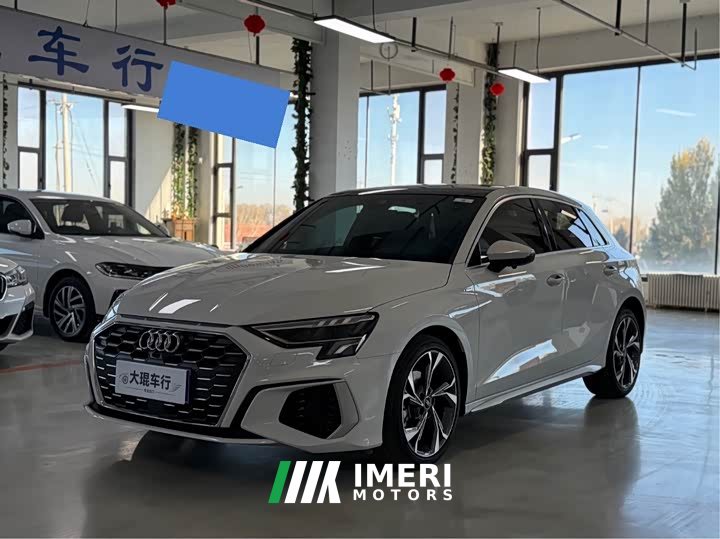 Audi A3 Sportback 35 TFSI Luxury Sport