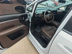 Wuling Starlight 730 New Energy PHEV 125km Luxury - ფოტო 15