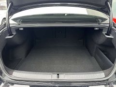 Volkswagen Magotan 330TSI DSG 30th Anniversary Edition - photo 17