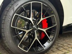 Aston Martin DBX 4.0T V8 707 - photo 7