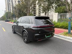 Li Auto L8 Max - ფოტო 5