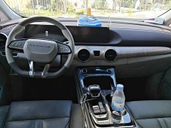 Dongfeng Forthing Yacht 1.5T DCT Edition - ფოტო 12