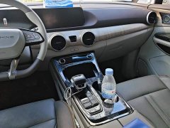 Dongfeng Forthing Yacht 1.5T DCT Edition - ფოტო 16