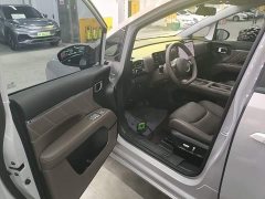 Wuling Starlight 730 New Energy PHEV 125km Luxury - ფოტო 15